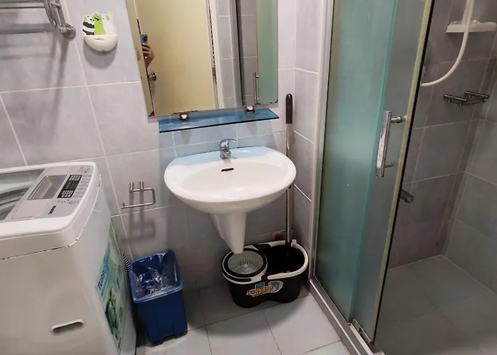 Condotel At Sea Residences Near Moa * Manila